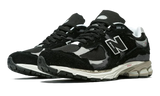 NEW BALANCE 2002R PROTECTION PACK BLACK GREY