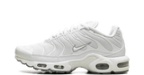 NIKE AIR MAX PLUS White