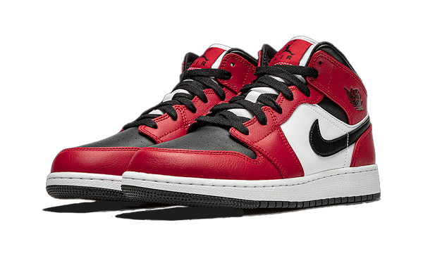 Air Jordan 1 Mid Chicago Front