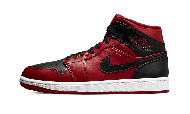 Air Jordan 1 Mid Reverse Bred