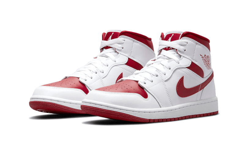 Air Jordan 1 Mid Reverse Chicago