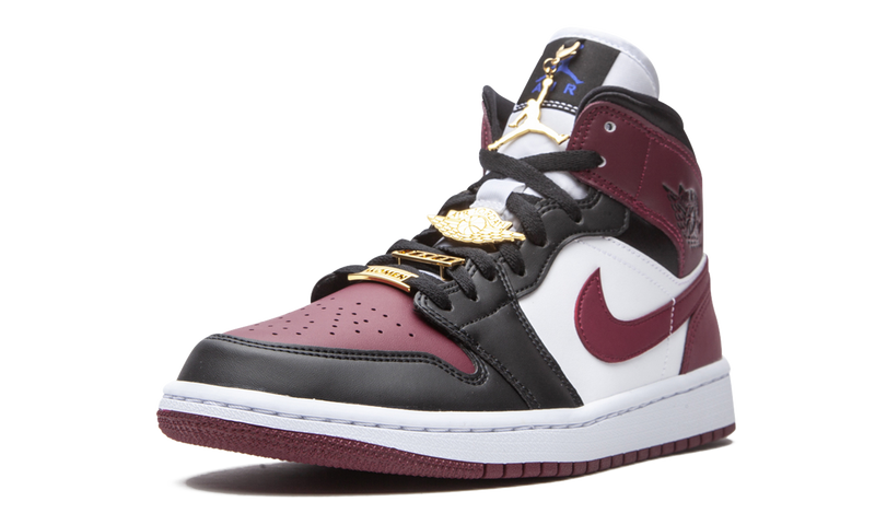 Air Jordan 1 Mid SE Black Dark Beetroot