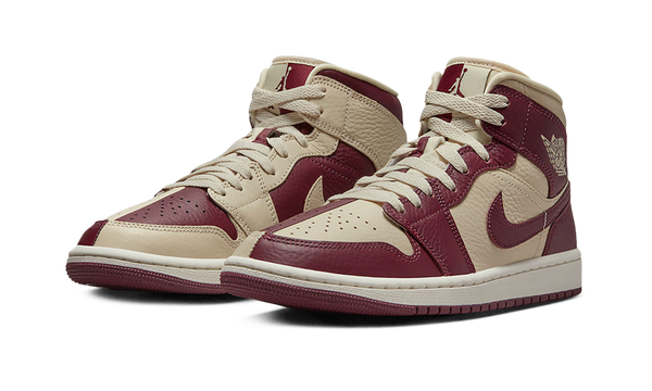 Air Jordan 1 Mid SE Split Beach Cherrywood Red