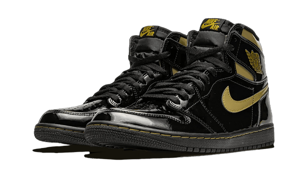 Air Jordan 1 Retro High Black Metallic Gold (2020) Front