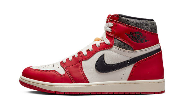 Air Jordan 1 Retro High OG Chicago Lost and Found Side