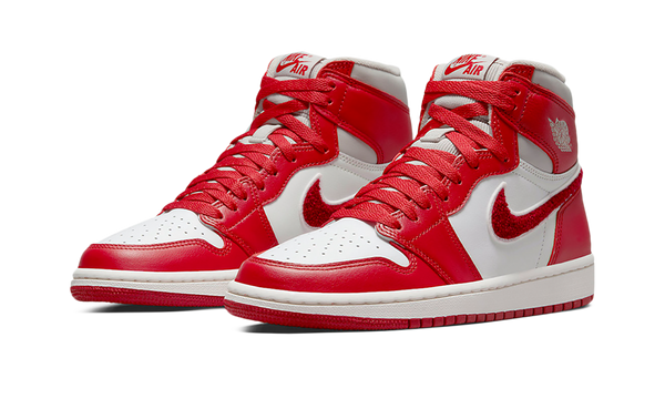 Air Jordan 1 Retro High OG Varsity Red 2