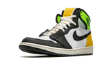 Air Jordan 1 Retro High White Black Volt University Gold