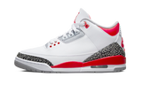 Air Jordan 3 Fire Red (2022) Side