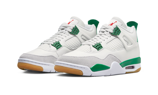 Air Jordan 4 Retro SB Pine Green Front