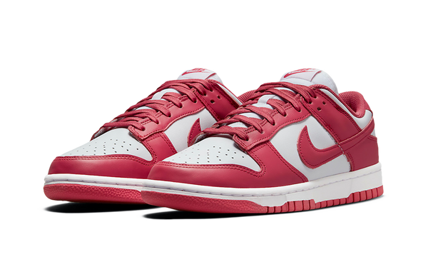 Nike Dunk Low Archeo Pink Front