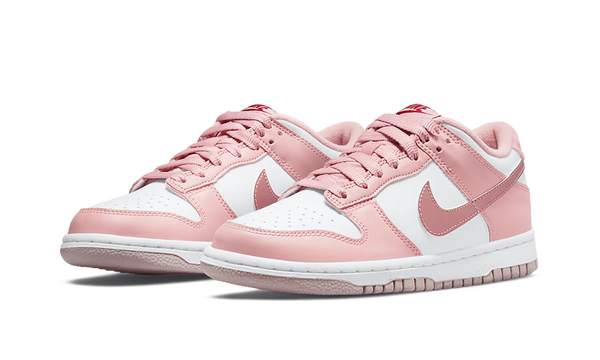 Nike Dunk Low Pink Velvet Front